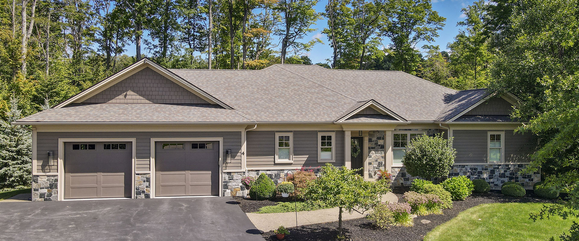 4 Woodshire Court, Orchard Park, NY 14127