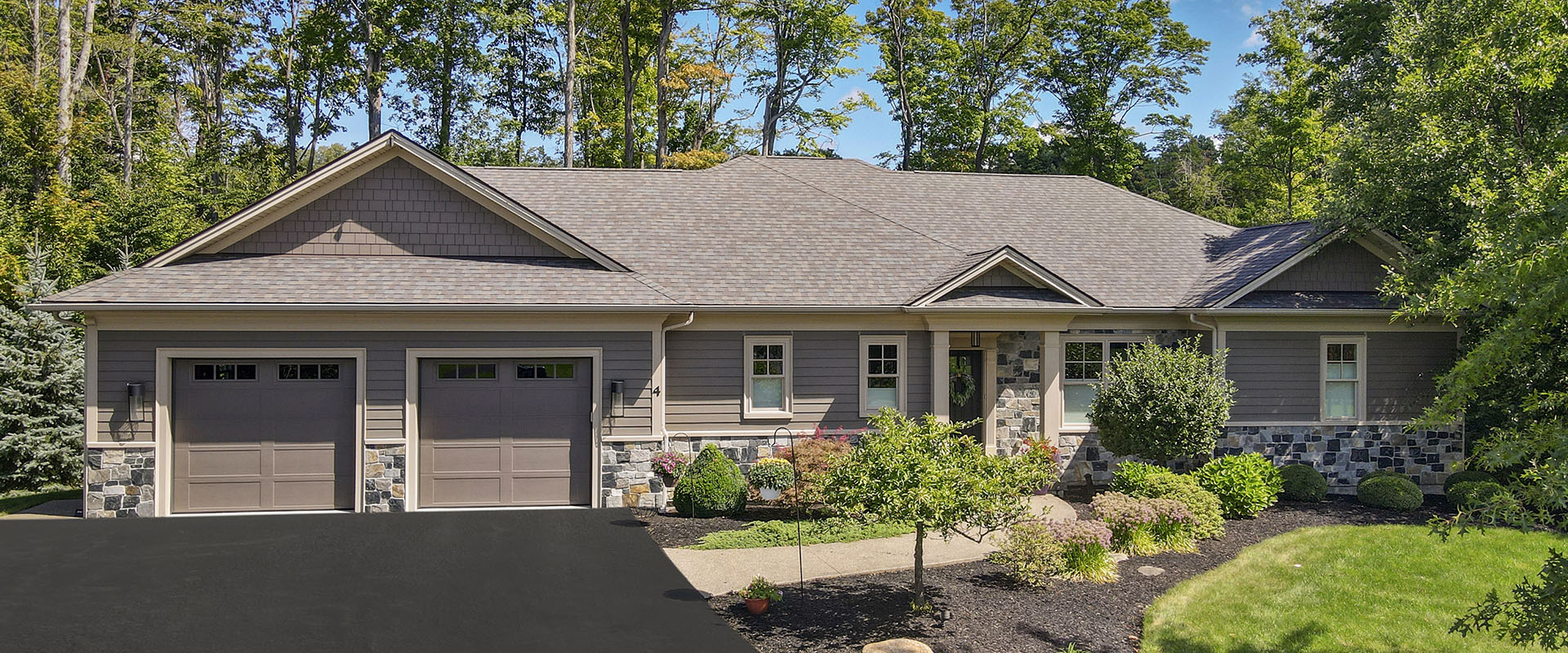 4 Woodshire Court, Orchard Park, NY 14127